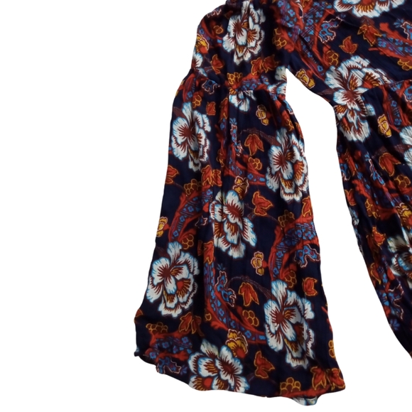 UO OUT FROM UNDER Romper Floral Dreamy Days Navy Urban Outfitters - Picture 5 of 12